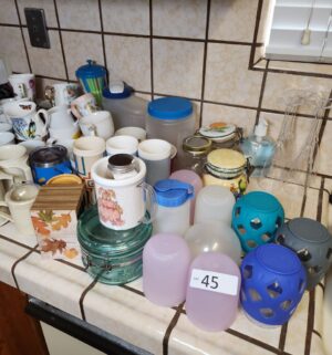 g45- mugs and misc kitchen items