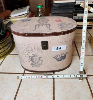 g49- large storage box