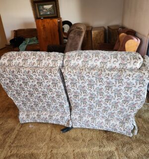 g76- Rocker Sofa Recliner. Great Shape - Image 3