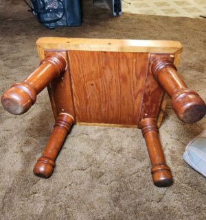 g81- antique wood stool - Image 3