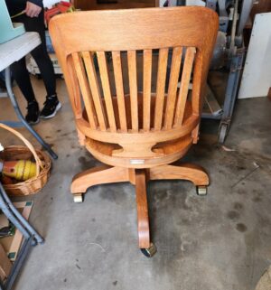 g91- Antique Bankers Chair. US Dept of Interior Bureau of Reclamation - Image 3