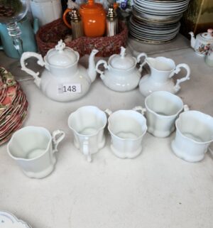 g148- ceramic vintage dishes