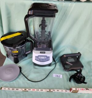 g162- Ninja Professional 1100 watts system
