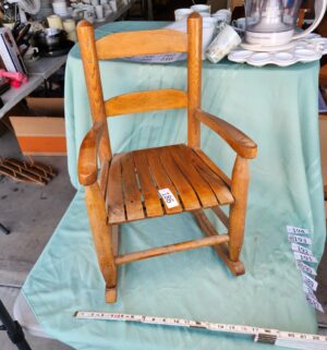 g186- vintage sm childs rocker
