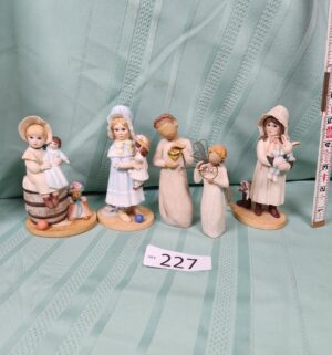 g227- figurine collection