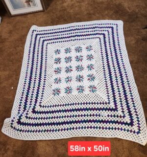 g277- crocheted granny square blanket