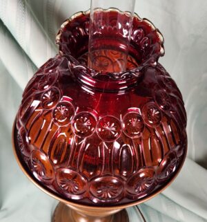 g296- New Jeno No. 2 brass oil lamp Moon and Stars glass shade. - Image 3