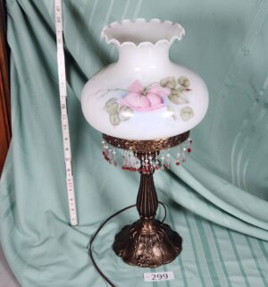 g299- hand-painted milk glass Gone With the Wind lamp