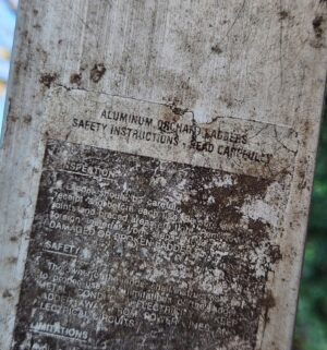 g323- 16ft orchard ladder - Image 3