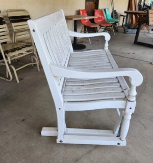 g341- high quality plastic glider bench. Works great - Image 3
