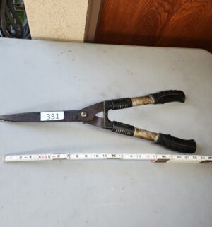 g351- garden shears