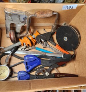 g391- box of tools