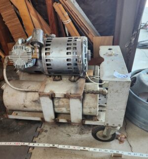 g400- home made electric air compressor. Tested/works. Includes hose