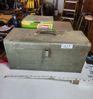 g427- antique greeen metal tool box