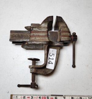 g514- Stanley C595 cast iron vise