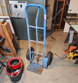 g551- p hand hand truck