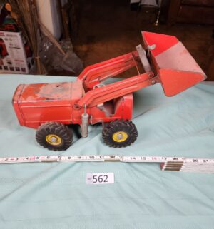 g562- vintage red Nylint Hough Payloader