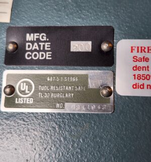 g584- (See Video) high-security commercial safe, International Fortress model. TL-30 Burglary Rating - Image 5
