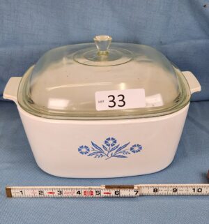 h33- Corning Ware Blue Cornflower 4 quart casserole dish