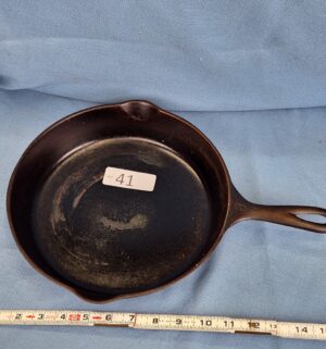 h41- Wagner Ware Sidney 0. 1058A - Image 1