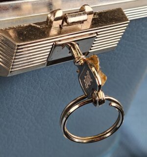 h47- Vintage Airway Travel Case w/ Key - Image 4