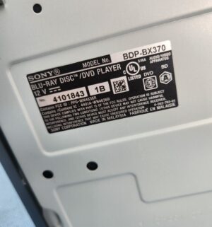 h71- Sony Blu Ray / DVD Player w/ remote. - Image 4