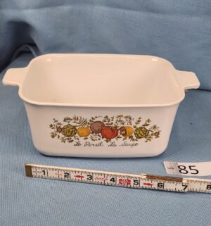 h85- vintage Corning Ware P-4-B Spice of Life casserole dish