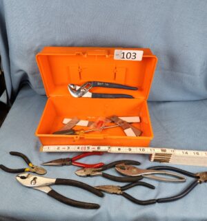 h103- tool box w/ tools