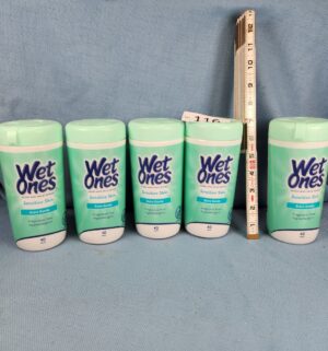 h116- Wet Ones sealed Wipes