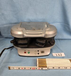 h132- Hamilton beach sandwich maker