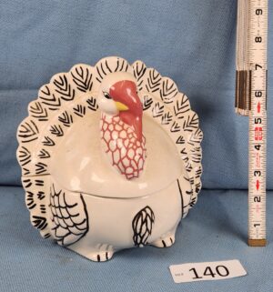 h140- Cermaic Turkey Gravy Boat w/ laddle