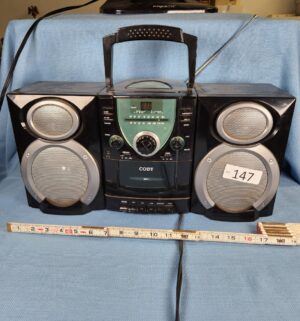 h147- Coby Stereo. Powers on