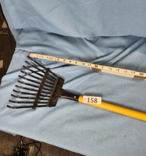 h158- True Temper Rake