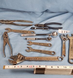 h171- vintage tools