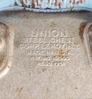 h172- Union Steel Chest w/ tools - Image 3