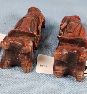 h182- pair of antique Chinese carved wood figurines - Image 3