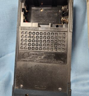 h261- GE Tape Recorder Model 3-5008A - Image 3