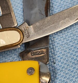 h283- vintage advertising pocket knives - Image 2
