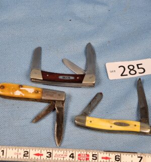 h285- Case, Buck, Diamond Edge Pocket knives - Image 1
