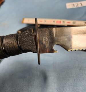 h321- broken knife - Image 3