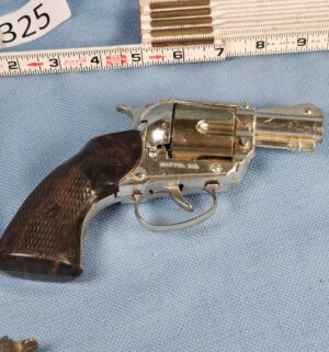 h325- Shootin Shell Snub Nose 38 cap gun - Image 3