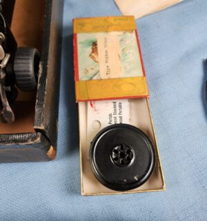 h331- Antique Corona Typewriter Type 3 w/ ribbon - Image 5