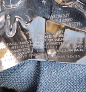 d621- Crystal Eagle Figurine. West Germany. Etched bible verse - Image 4