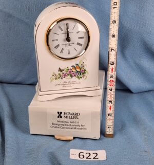 d622- Howard Miller Crystal Cathedral Clock