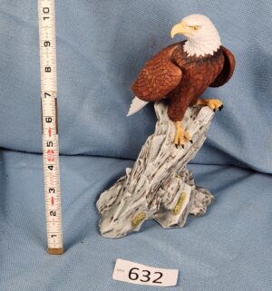 d632- 1995 Crystal Cathedral Ministries Eagles Club Figurine