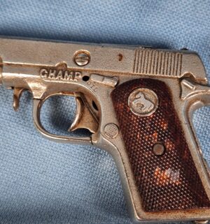 d635- Cowpoke, Champ Vintage Cap Guns - Image 3