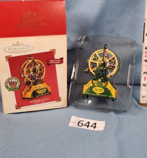 d644- Hallmark 100 Years of Fun 2003 Crayola Keepsake Ornament
