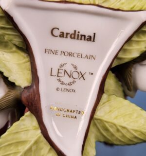 d652- Lenox Fine Porcelain Cardinal bird figurine - Image 3
