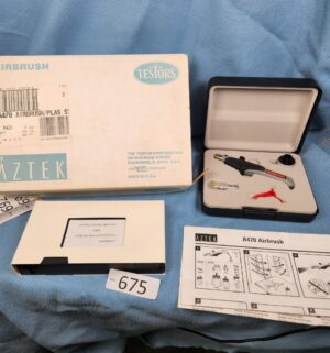 d675- Testors Airbrush Aztek A470