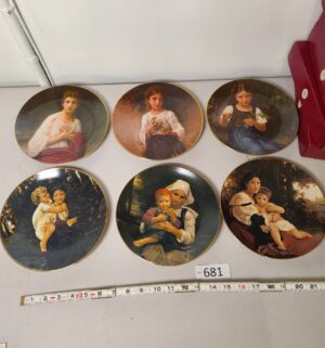 d681- The Beauty of Bouguereau Plate Collection